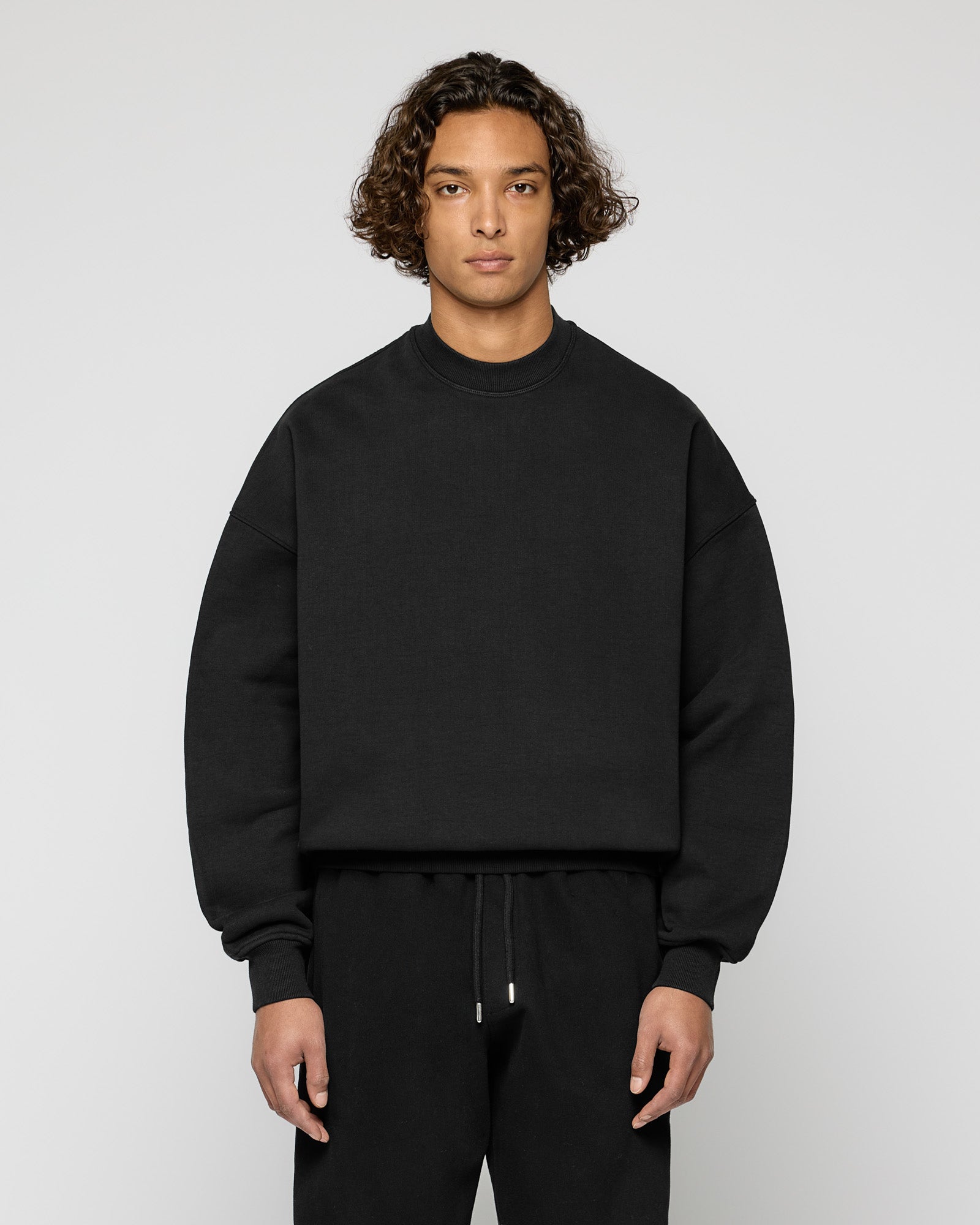 Signature Oversized Crewneck Sweater